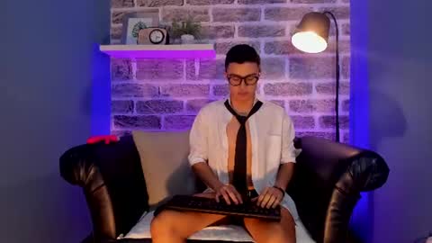TOMMY WILD online show from 07/22/26, 03:42