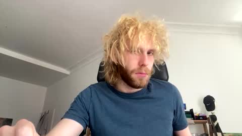 First Show ever 3 online show from 09/25/25, 11:47