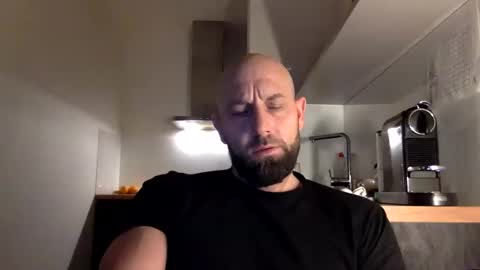 Thomas Fit online show from 12/16/24, 06:43