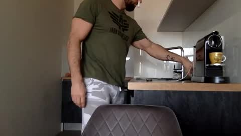Thomas Fit online show from 12/18/24, 10:19