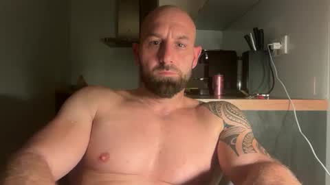 Thomas Fit online show from 09/20/25, 07:04