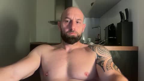 Thomas Fit online show from 09/29/25, 09:52