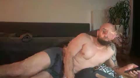 Thomas Fit online show from 10/16/25, 08:32