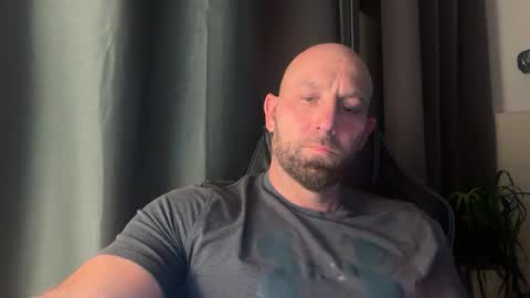 Thomas Fit online show from 10/30/25, 09:48