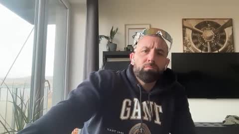 Thomas Fit online show from 11/13/25, 07:51