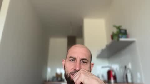 Thomas Fit online show from 05/06/26, 07:35