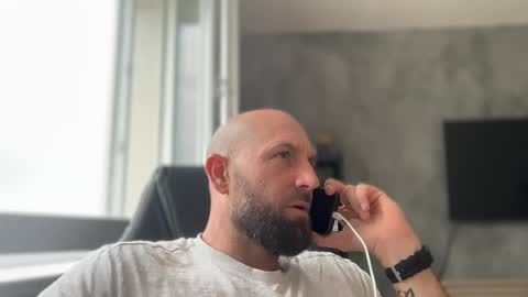 Snapshot of tommyx01 chatting on 07/14/26, 06:51 Thomas Fit online show from 07/14/26, 06:51