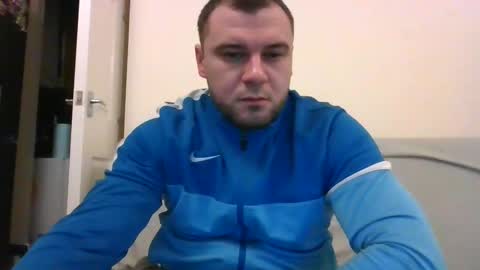 Snapshot of tommyy19901 chatting on 12/04/24, 06:39 tommyy19901 online show from 12/04/24, 06:39