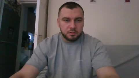 Snapshot of tommyy19901 chatting on 12/25/24, 03:49 tommyy19901 online show from 12/25/24, 03:49