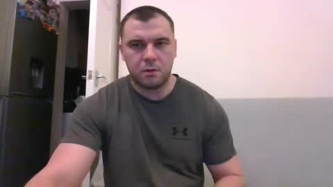 Snapshot of tommyy19901 chatting on 03/10/25, 10:02 tommyy19901 online show from 03/10/25, 10:02