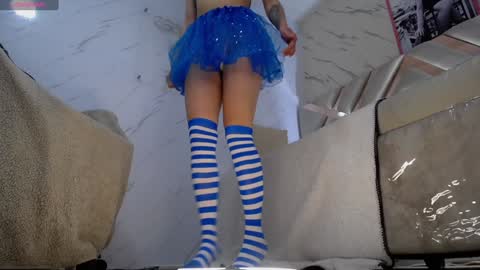 leyla  online show from 12/19/24, 03:18