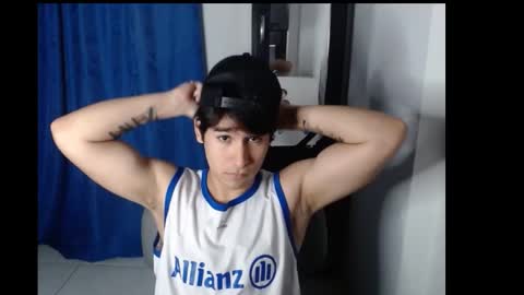 Snapshot of tomycute chatting on 02/10/25, 03:57 tomycute online show from 02/10/25, 03:57