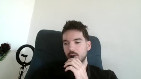Snapshot of tomylind chatting on 03/14/26, 11:48 Onlyfans - Tomylind keep you in touch there online show from 03/14/26, 11:48