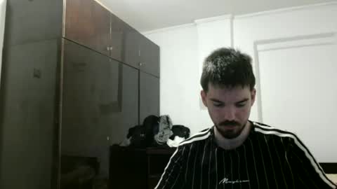 Snapshot of tomylind chatting on 06/24/26, 09:14 Onlyfans - Tomylind keep you in touch there online show from 06/24/26, 09:14