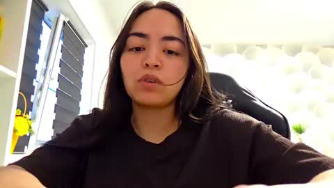 Yara online show from 06/28/26, 06:14