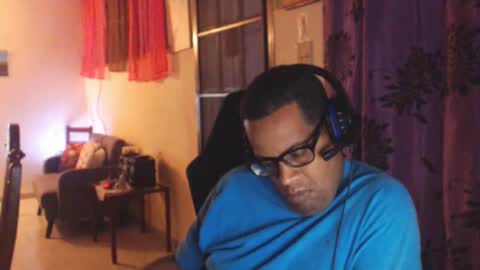 Antonio online show from 12/30/24, 01:58