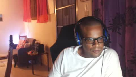 Antonio online show from 01/04/25, 02:03