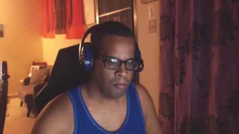 Antonio online show from 01/19/25, 02:04