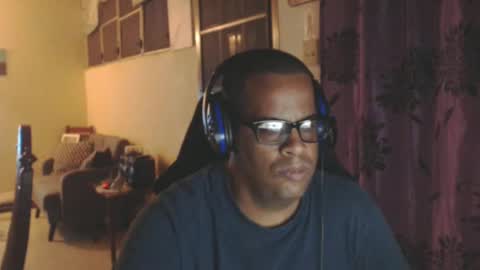 Antonio online show from 02/17/25, 02:09