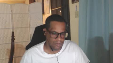 Antonio online show from 05/20/26, 02:07