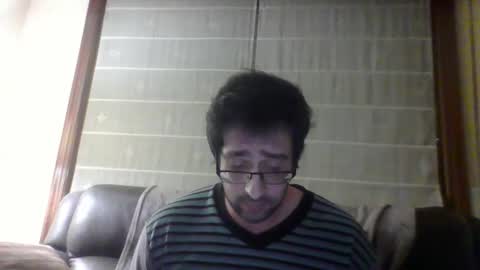 toni640128 online show from 02/19/25, 12:03