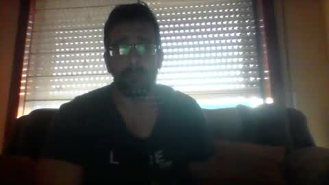 toni640128 online show from 10/05/25, 05:22