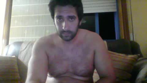 Snapshot of toni640128 chatting on 06/27/26, 03:00 toni640128 online show from 06/27/26, 03:00
