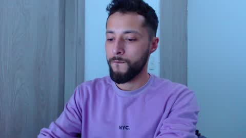 Snapshot of tony__ribas chatting on 01/11/25, 05:52 Tony Ribas. online show from 01/11/25, 05:52