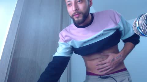 Snapshot of tony__ribas chatting on 01/25/25, 04:13 Tony Ribas. online show from 01/25/25, 04:13