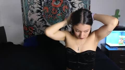 Snapshot of tony_and_sophia chatting on 05/30/26, 02:08 Sophia Tony online show from 05/30/26, 02:08