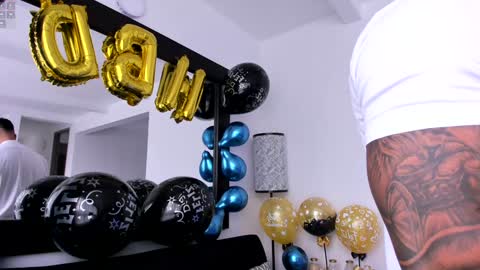 Snapshot of tony_muscle1 chatting on 12/27/24, 08:07 tony muscle1 online show from 12/27/24, 08:07