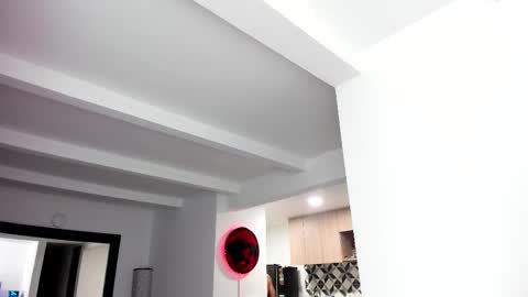 Snapshot of tony_muscle1 chatting on 02/11/25, 12:49 tony muscle1 online show from 02/11/25, 12:49