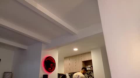 Snapshot of tony_muscle1 chatting on 11/24/25, 09:47 tony muscle1 online show from 11/24/25, 09:47