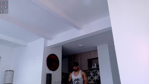 Snapshot of tony_muscle1 chatting on 11/30/25, 09:30 tony muscle1 online show from 11/30/25, 09:30