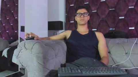 Tony Benedetti online show from 06/08/26, 01:28