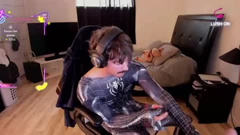 tonybigdick12333 online show from 09/18/25, 07:27