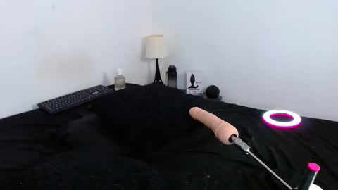 Tony online show from 12/17/25, 11:44