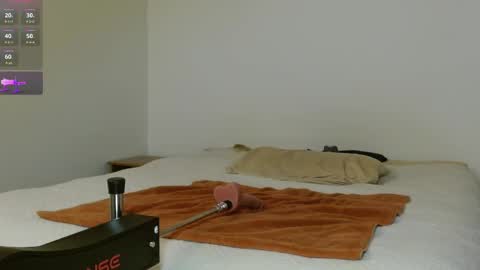 Snapshot of tonycrd chatting on 09/21/25, 03:08 tonycrd online show from 09/21/25, 03:08