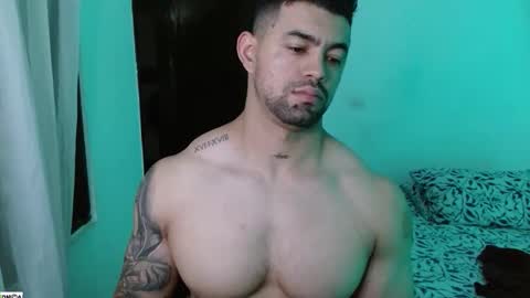 Snapshot of tonyking21 chatting on 11/25/25, 11:49 ANTONY online show from 11/25/25, 11:49