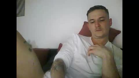 Snapshot of tonystrawberry chatting on 04/11/26, 10:36 tonystrawberry online show from 04/11/26, 10:36