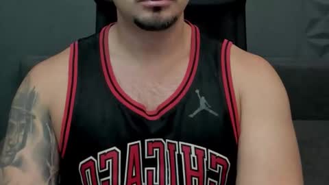 TonyWilcox online show from 09/25/25, 05:11