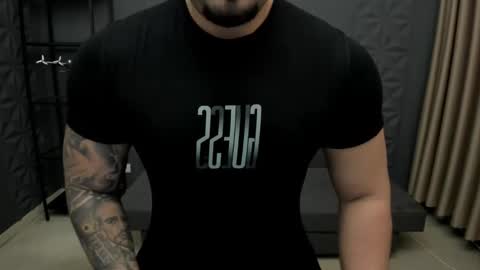 TonyWilcox online show from 10/21/25, 04:46