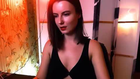 Elizabeth online show from 09/12/25, 05:13