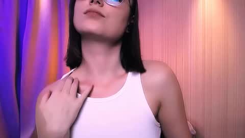 Elizabeth online show from 12/03/25, 06:50