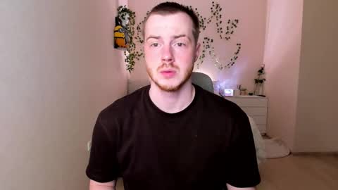 Snapshot of toohornyserj chatting on 11/21/25, 08:29 toohornyserj online show from 11/21/25, 08:29