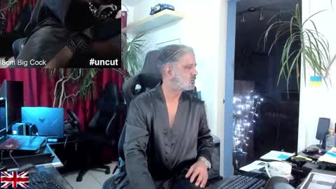 topalphaboss online show from 10/21/25, 06:19