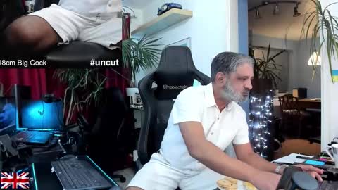 topalphaboss online show from 11/19/25, 08:53