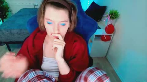 topcranberry online show from 10/27/25, 02:04