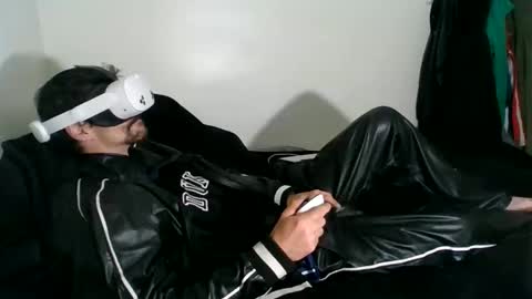 SagMeOreduceMe online show from 06/09/26, 08:04