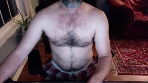 Snapshot of tophersmith78 chatting on 11/20/25, 10:04 tophersmith78 online show from 11/20/25, 10:04